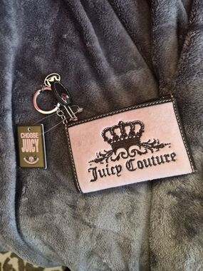 Brand New Vintage Juicy Couture Pink Keychain Wallet with Crown Logo